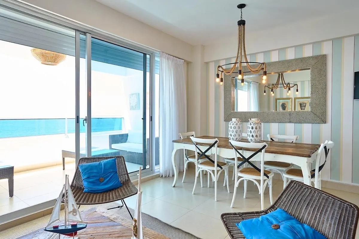 Escape Beachfront Condo At Las Olas In 璜多里奥 0*,  多米尼加共和国