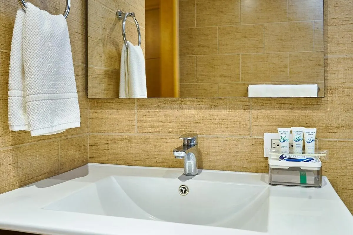 Escape Beachfront Condo At Las Olas In 璜多里奥